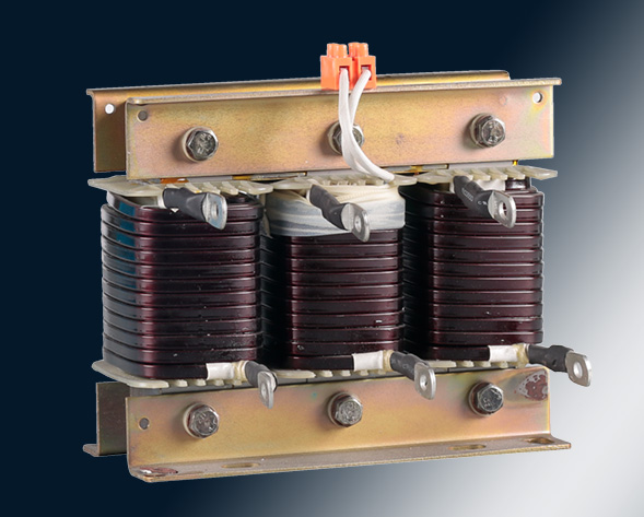 NMCKSG低壓 NMCKSC高壓電容器串聯(lián)電抗器在補(bǔ)償容性無(wú)功功率的時(shí)候，往往會(huì)受到諧波電流，合閘涌流及操作過(guò)電壓的影響，造成電容器損壞和功率因數(shù)降低，為此需…